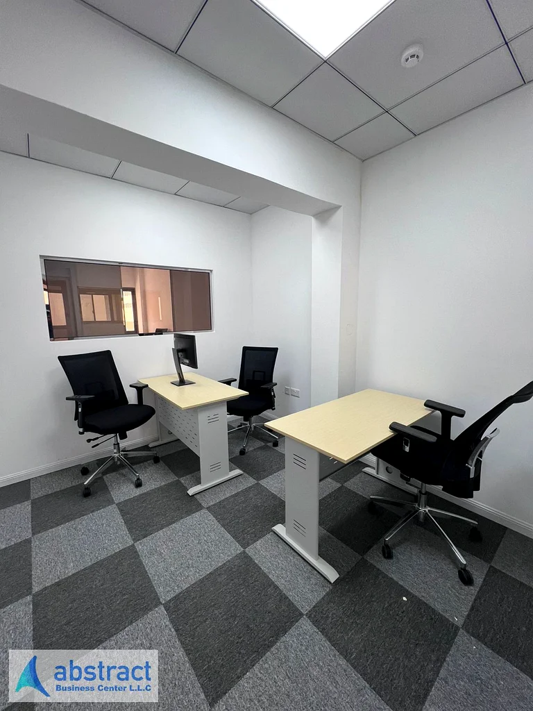 BUSINESS CENTER // MAIN ROAD // EASILY ACCCESIBLE // DEWA INCLUDED // EJARI SERVICES //64072555876098114