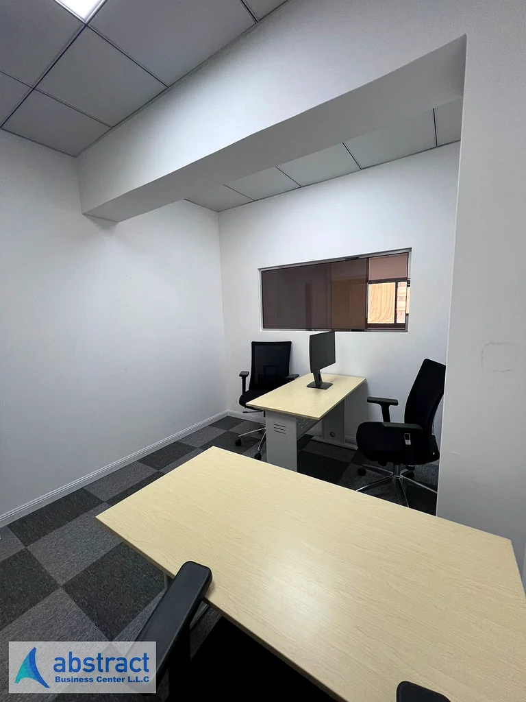 BUSINESS CENTER // MAIN ROAD // EASILY ACCCESIBLE // DEWA INCLUDED // EJARI SERVICES //64072555876098111