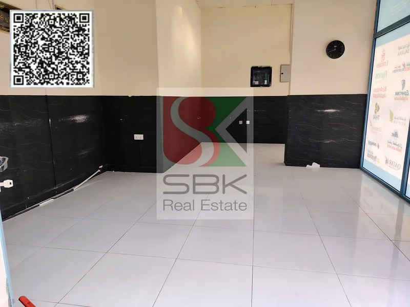 محلات متاحة للإيجار في مبنى فطيم، النعيمة 2، عجمان64073109281923113