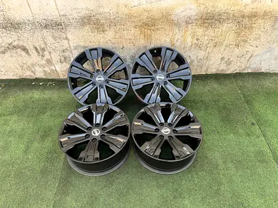 Original 20” Nissan Patrol