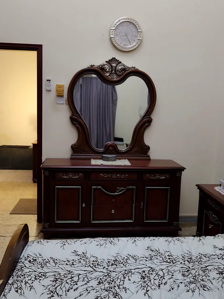غرفة مؤثثة بالكامل للإيجار قرب مترو مانيلا عجمان64054607117698111