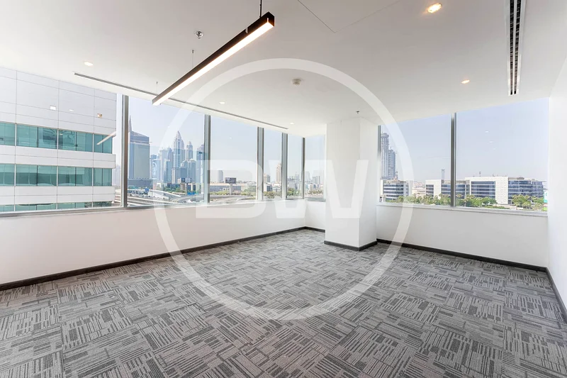 READY TO MOVE | NEW PREMIUM FIT OUT | 5 PARKING64051355500163113