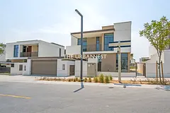 Park Backing | Landscaped| Premium Location