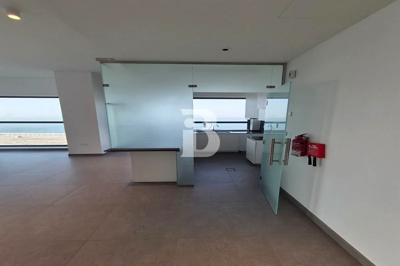 Ready to move-in | Luxury Living| Prime Location64053189401090113