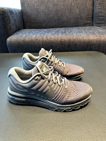 Nike sneakers SALE