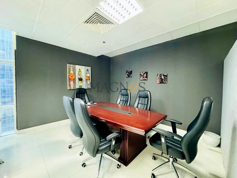 FITTED OFFICE | OPEN LAYOUT | FOR DMCC LICENSE64051569867393110