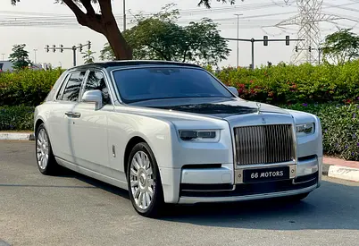 2019 Dual Tone Rolls Royce Phantom GCC Spec’s with 56,469 Km Driven