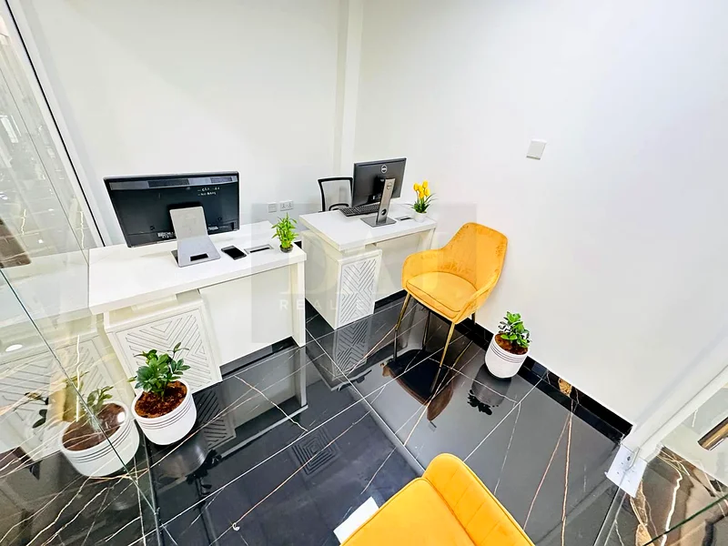 Modern Office | Free Utilities | Bank Account Assistance |64071787765761110