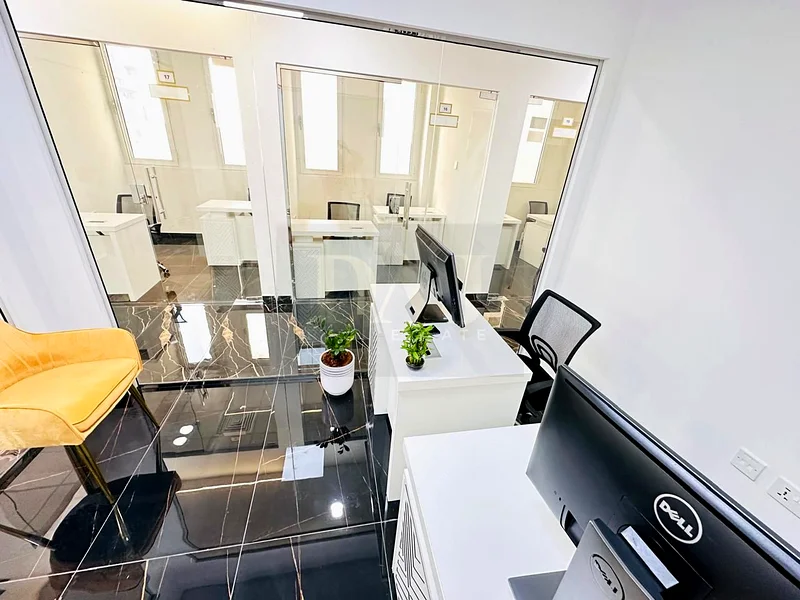Modern Office | Free Utilities | Bank Account Assistance |64071787765761111