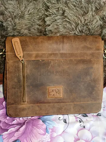 100% pure leather genuine office bag with laptop section