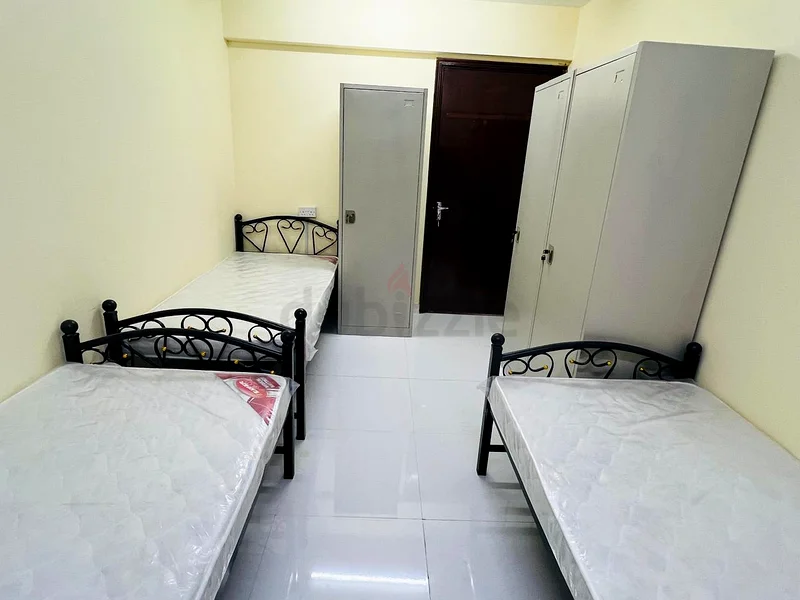 Bachelor Bed Space in Al Ghubaiba (Kerala/Tamil) from Oct 164056929253123111