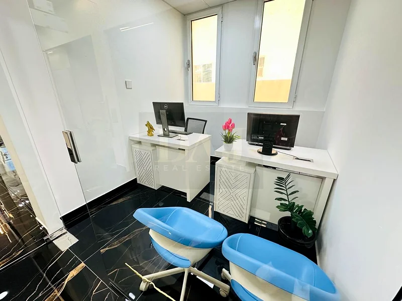 Beautiful Office |direct from Owner  | Free utilities & No Commission64071787775361113