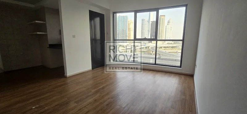 1 BEDROOM FOR RENT WITH BALCONY AND PANORAMIC VIEW | ESCAN MARINA TOWER | GOOD LOCATION |64164934442115111