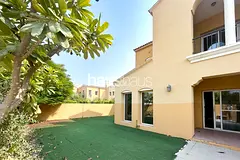 Type B | Single Row | Close to Pool and Park