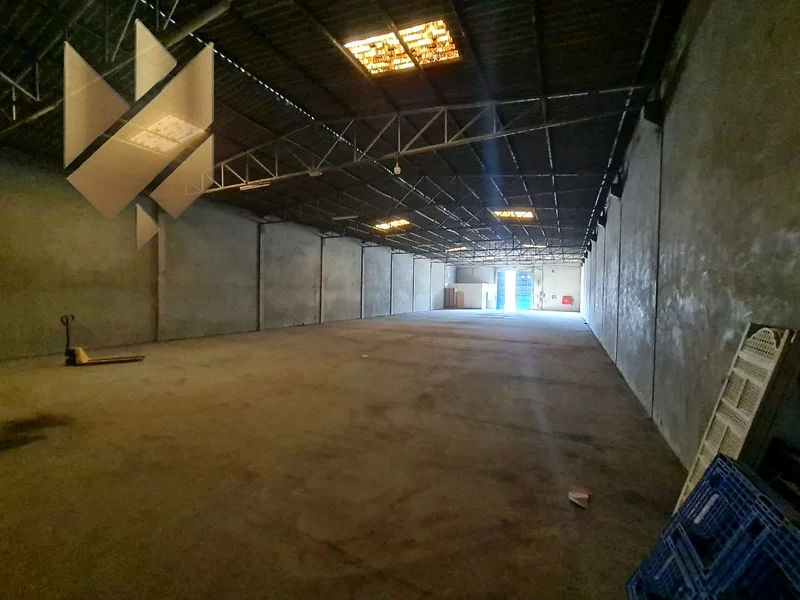| Warehouse for Rent in Industrial Area 2 – Prime and Strategic Location 🏭 🚪 Suitable for: Storage, workshops, various industrial or commercial acti64059680344706114