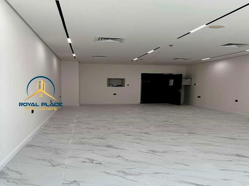 Fitted | Near Metro | Prime Location | Vacant |64069858189699111