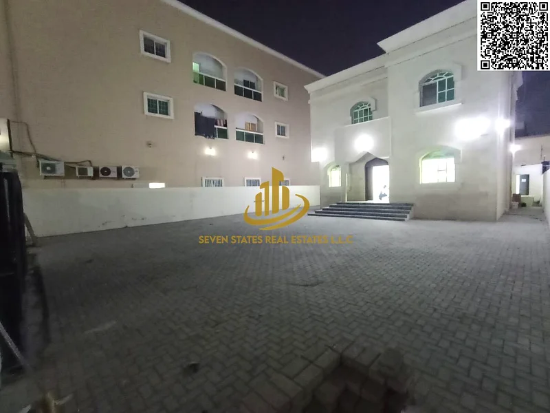 فرصتك المثالية لاستئجار عقار تجاري متميز في موقع استراتيجي في عجمان، مما يقرب عملك من النجاح والنمو64073229100419110