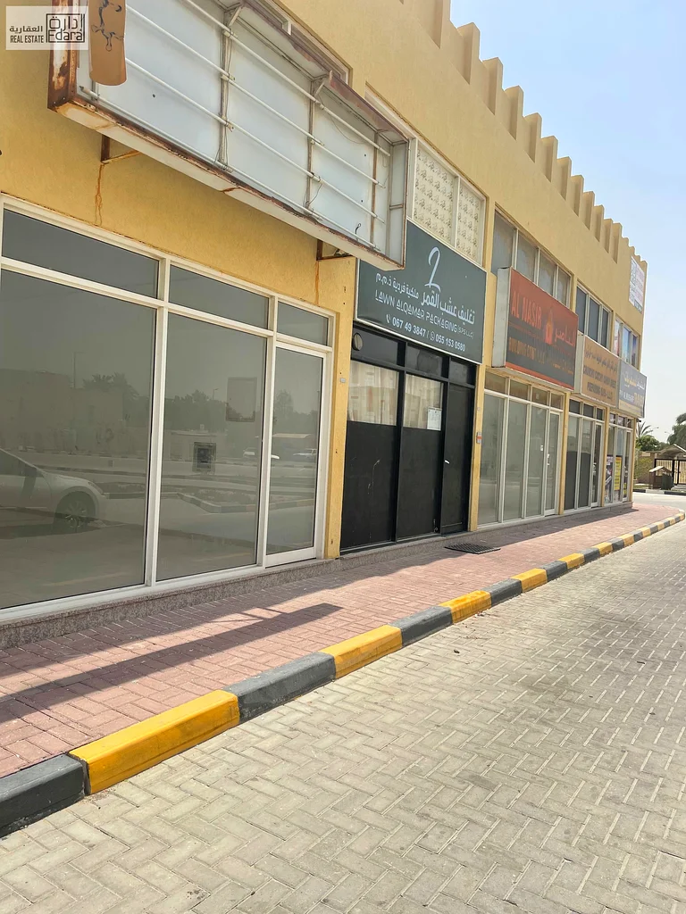 Shop for rent in Mushairef, Ajman, lively area, large area, free parking64072890096258111