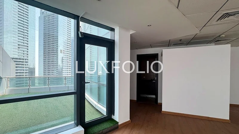 Close to Metro | Fitted | Private Balcony64069527235202114