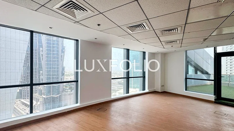Close to Metro | Fitted | Private Balcony64069527235202113