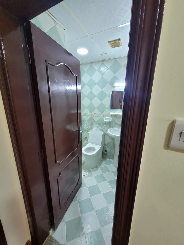Room is available for rent in the end of September64054494924419112