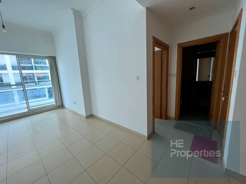 جاهز للانتقال | إطلالة على برج وخليج | موقع جيد64208946716673113