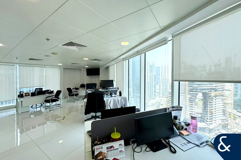 Open Plan | Well maintained | Business Bay64068864064001112