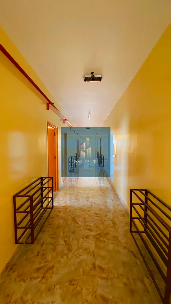 STAFF ACCOMMODATION | READY TO MOVE | GOOD LOCATION64062035974145111