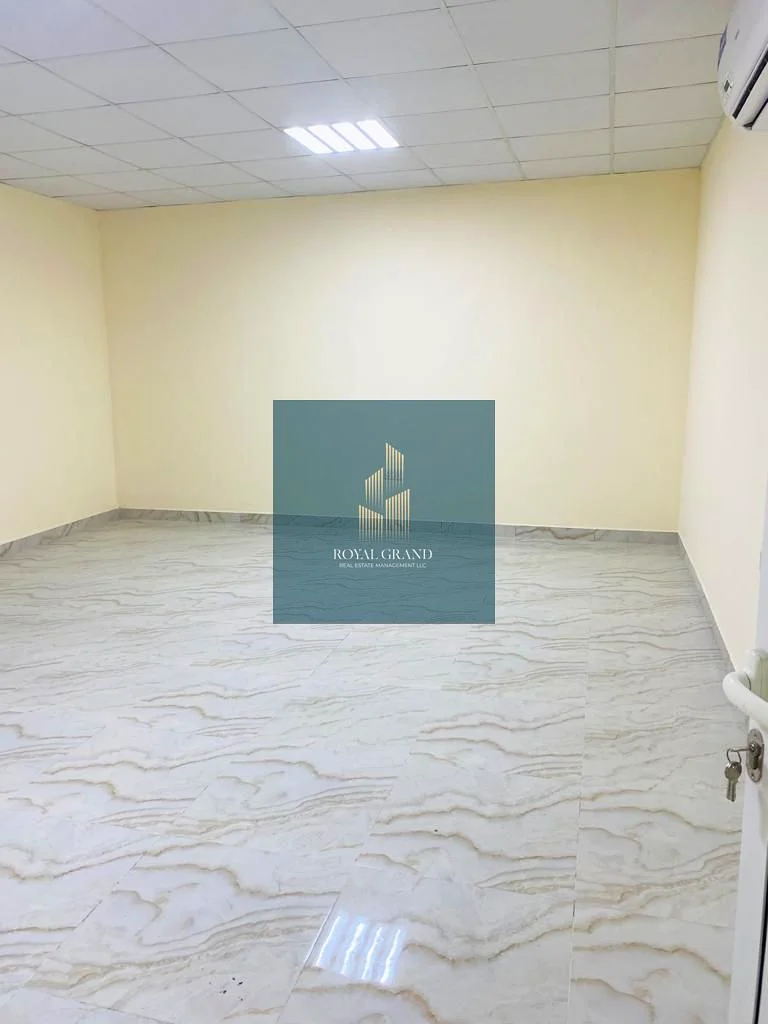 STAFF ACCOMMODATION | READY TO MOVE | GOOD LOCATION64062035974145114