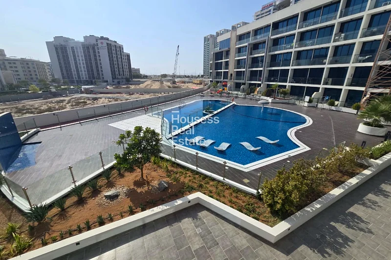 Spacious Modern | Fully Furnished | Pool View64155936165249114