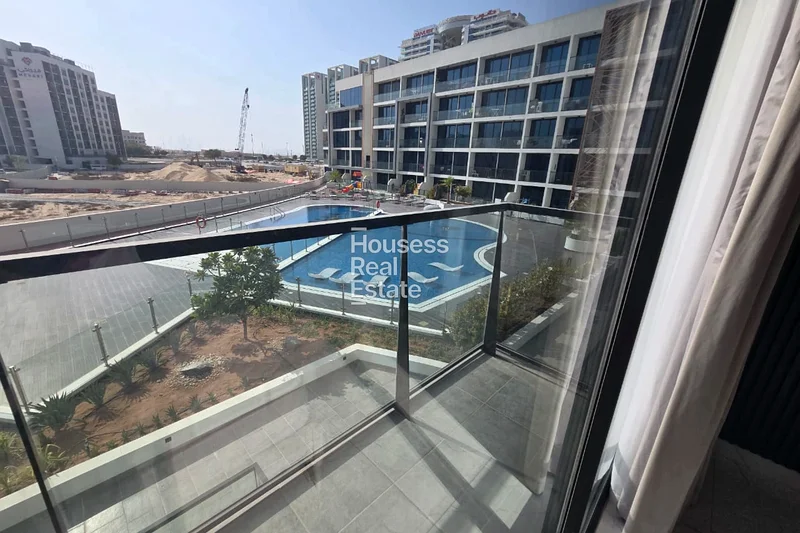 Spacious Modern | Fully Furnished | Pool View64155936165249113