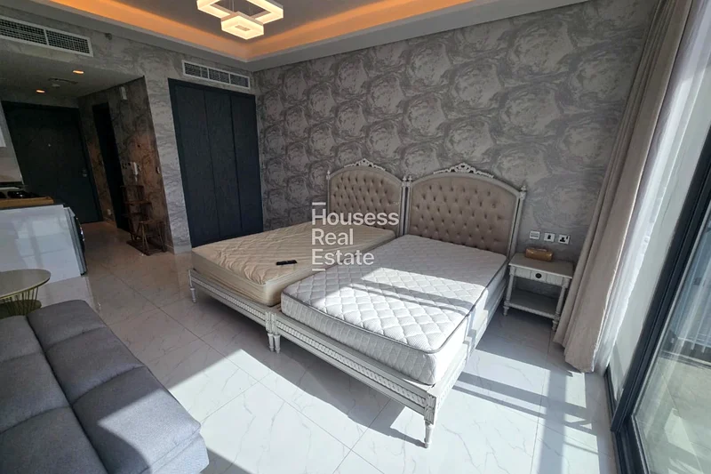 Spacious Modern | Fully Furnished | Pool View64155936165249111