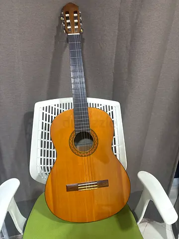 Classic Acoustic Guitar for Sale - Perfect Condition!