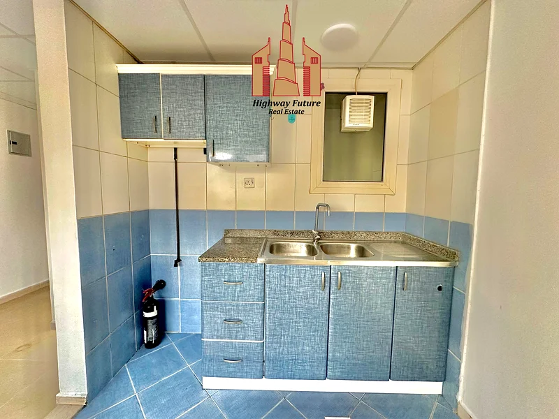 Spacious Studio || Bright || Ready To move || Near Dubai64195411575297114