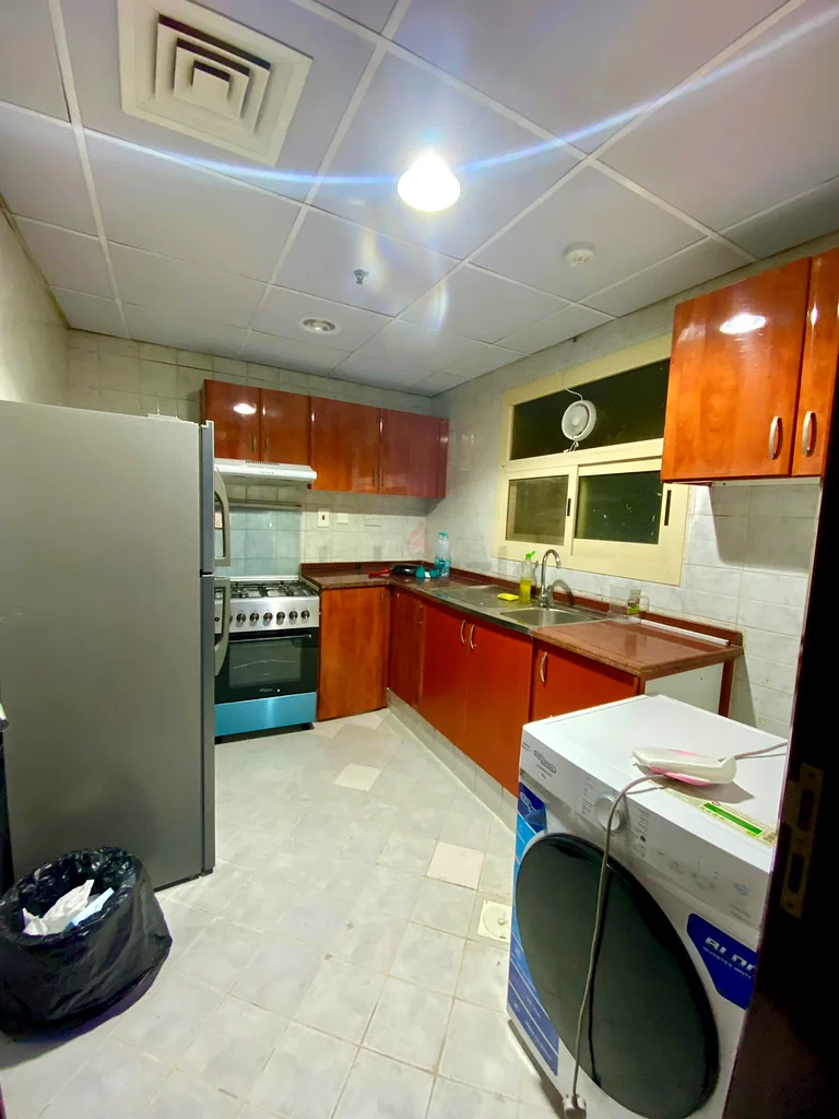 Executive Window Partition Available For Rent64049040131970113