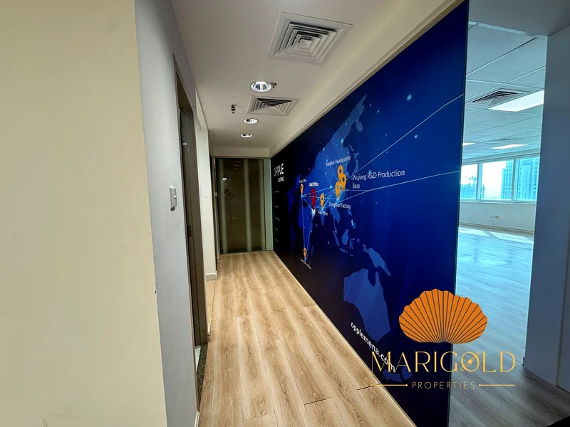 AVAILABLE NOW | CLOSE TO METRO | FITTED64071282552579114