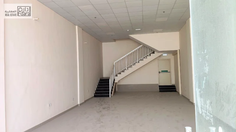 For Rent: Shop (Showroom) in Al Jurf Industrial Area 2 – Suitable for showrooms or commercial activities.64073895105793112