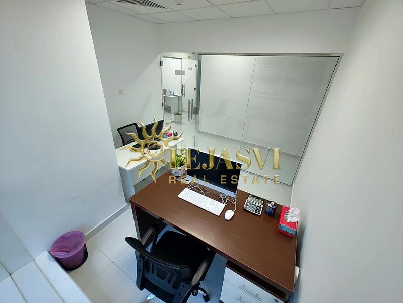 Premium Office | no Commission | near to Metro Station |64066791379074110