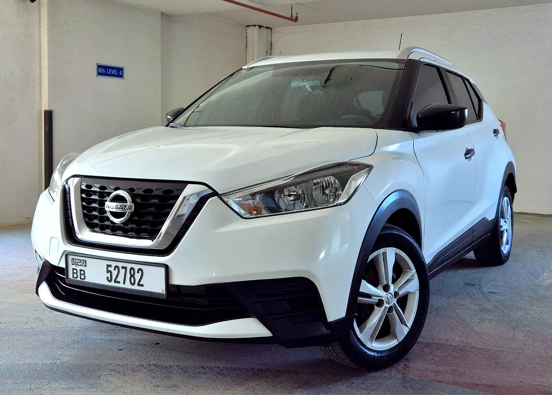 Nissan Kicks 2018 — photo 1 of 18