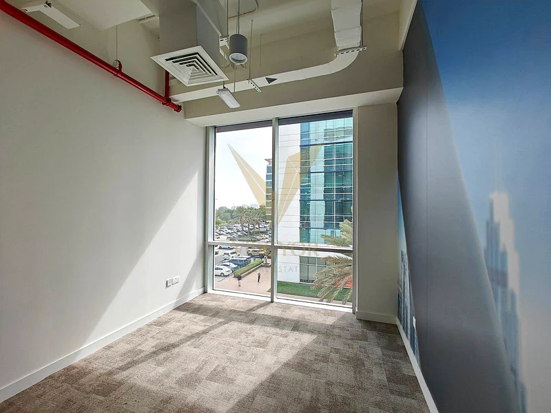 Fitted, Corner Office | Partitioned | Corner Unit64067125253633112