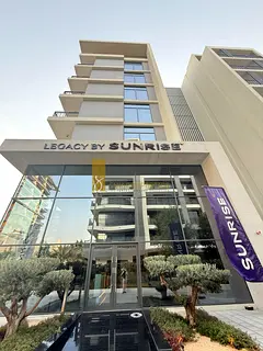 CORNER UNIT | BIG LAYOUT | ACESS TO AMENITIES