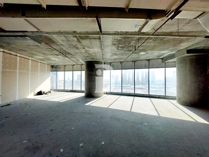 VACANT | PRIME AREA | SHELL AND CORE64062371964931113