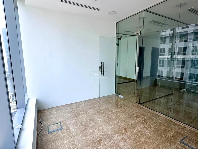 Partitioned | Canal View | Near to Metro64068551069185112