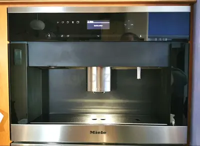 Miele built-in espresso been to cup automatic coffee machine black