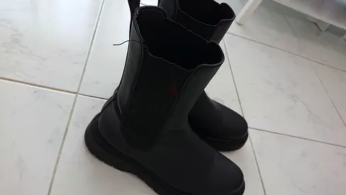 Fixed price Genuine leather boot