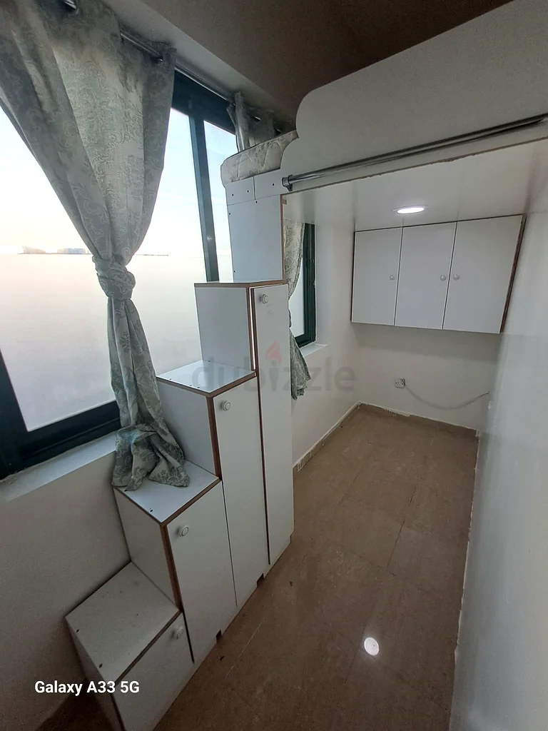 Specious window loft partition @189964048300271106110