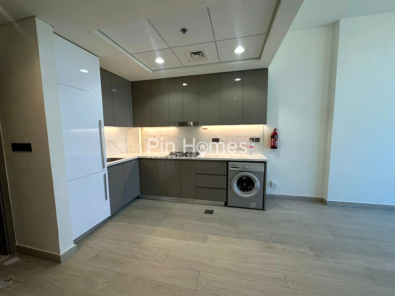 Chiller Free | Spacious Layout | Vacant64050032790659111