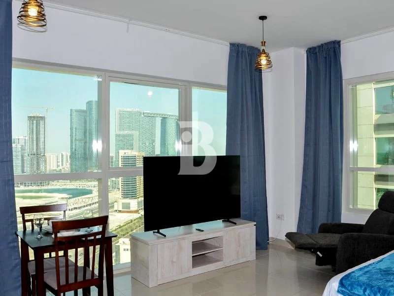 Vacant | Hotel Style Furnished Studio | Luxurious64052440323843110