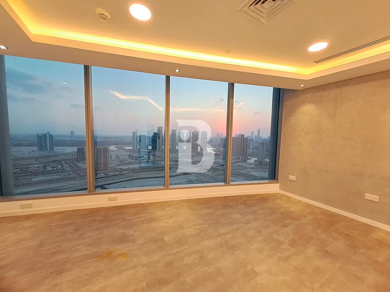 Fitted Office | Prime Location | Vacant | Parking64062257832577114