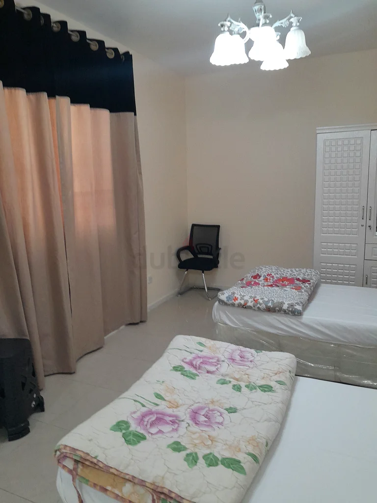 مساحة سرير للإيجار فقط للموظفين العزاب64226219560961112